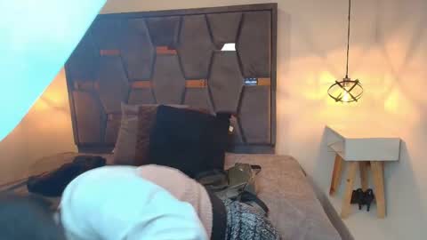 M A R I A N A online show from March 18, 8:23 pm