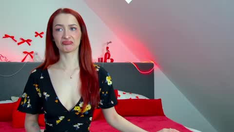 MariaMenson online show from May 19, 6:20 am