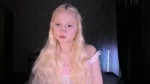 Maria online show from November 6, 2:45 am