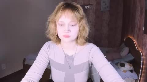 Snapshot of mariamilkis chatting on March 31, 12:34 am Maria online show from March 31, 12:34 am