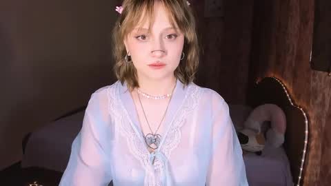 Snapshot of mariamilkis chatting on April 24, 12:46 am Maria online show from April 24, 12:46 am
