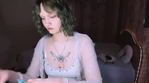 Snapshot of mariamilkis chatting on April 26, 3:04 am Maria online show from April 26, 3:04 am