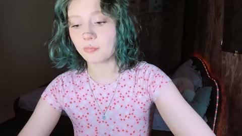 Snapshot of mariamilkis chatting on May 25, 11:00 pm Maria online show from May 25, 11:00 pm