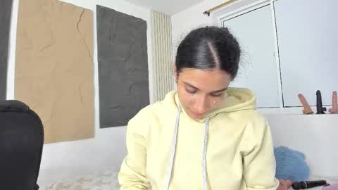 Marian online show from November 22, 10:36 am