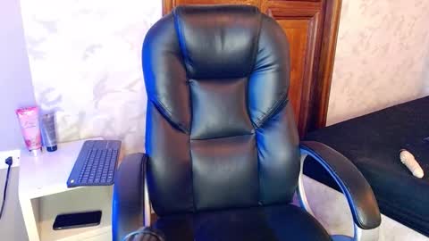 Snapshot of mariana96_ chatting on November 29, 12:19 pm Mariana online show from November 29, 12:19 pm