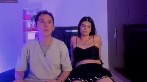 Mariana and Ronny online show from March 28, 8:19 pm