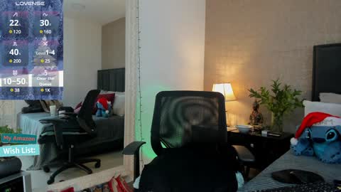 Mar y online show from December 31, 1:41 pm