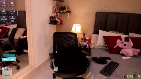 Mar y online show from February 17, 2:57 pm