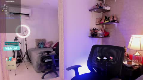 Mar y online show from June 6, 2:11 pm