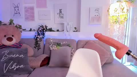 Snapshot of mariana_es chatting on January 3, 9:26 pm Mariana online show from January 3, 9:26 pm