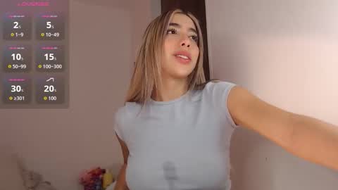 Snapshot of mariana_es chatting on October 30, 9:26 pm Mariana online show from October 30, 9:26 pm