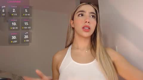 Snapshot of mariana_es chatting on November 3, 6:31 pm Mariana online show from November 3, 6:31 pm