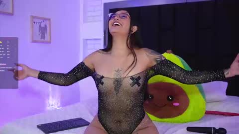 Snapshot of mariana_monroe04 chatting on September 15, 7:03 pm Mariana online show from September 15, 7:03 pm