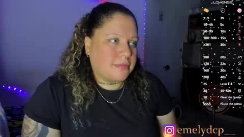 Snapshot of mariana_smittt chatting on October 16, 4:24 am Independent Model online show from October 16, 4:24 am