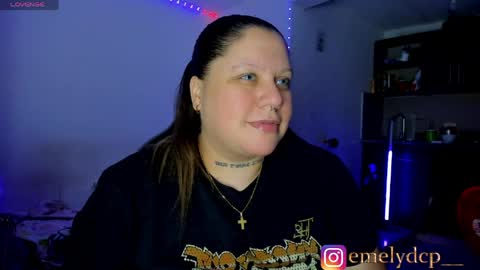 Snapshot of mariana_spellman chatting on May 26, 6:31 am Emely online show from May 26, 6:31 am