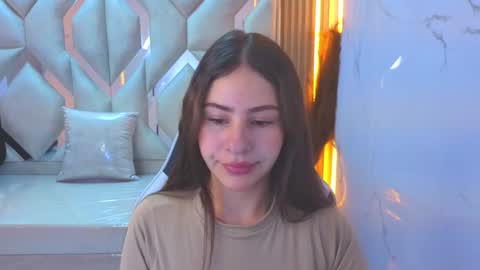 Mariana  online show from September 13, 12:49 pm