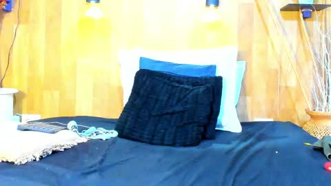 Mariana Angel online show from April 25, 1:41 pm