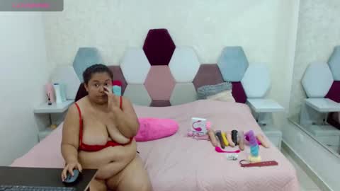 Snapshot of marianabbw_ chatting on January 30, 12:18 am mariana online show from January 30, 12:18 am