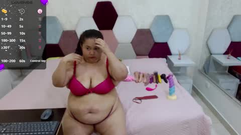 Snapshot of marianabbw_ chatting on September 12, 6:41 pm mariana online show from September 12, 6:41 pm