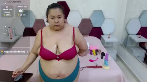 Snapshot of marianabbw_ chatting on October 28, 6:10 pm mariana online show from October 28, 6:10 pm