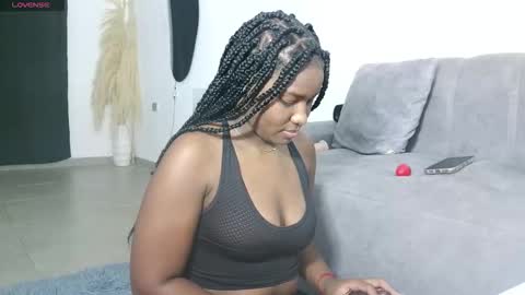 marianaee online show from September 23, 6:05 am