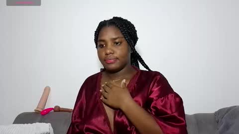 marianaee online show from October 28, 3:43 am