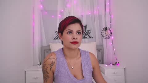 Mariana online show from December 7, 5:31 pm