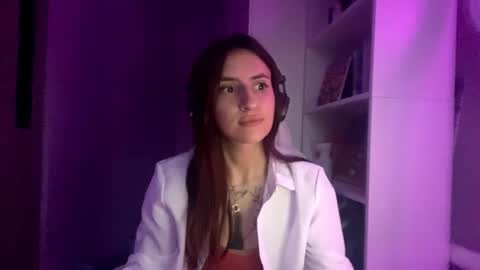 Monica online show from June 18, 5:28 pm
