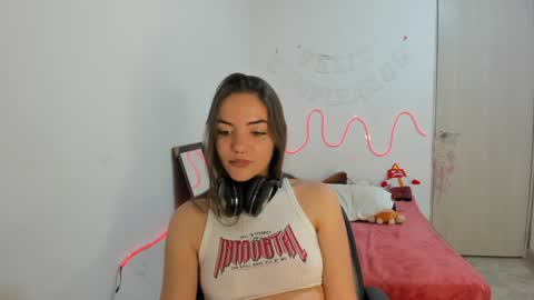 Mariangel online show from February 6, 3:37 am