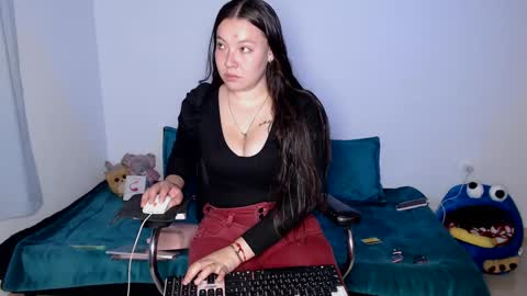 Snapshot of marianna__777 chatting on September 21, 2:13 am Mariana online show from September 21, 2:13 am