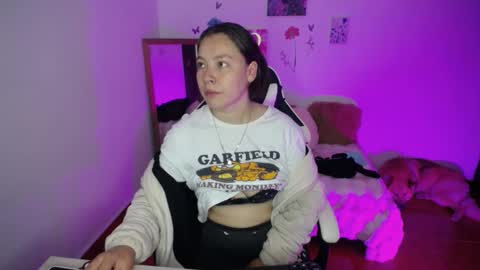 Snapshot of marianna__777 chatting on October 13, 3:39 am Mariana online show from October 13, 3:39 am