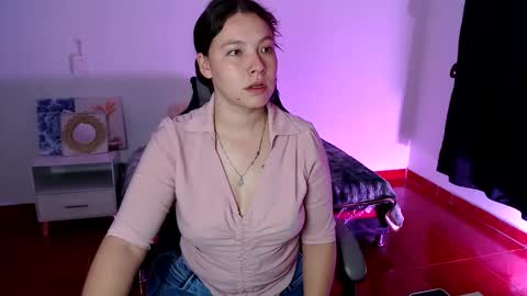 Snapshot of marianna__777 chatting on November 2, 9:17 pm Mariana online show from November 2, 9:17 pm