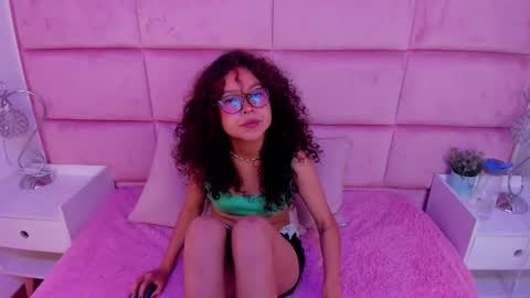 marianna_ray_ online show from February 17, 12:27 pm