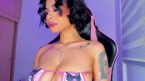 M A R I A N E online show from February 23, 4:21 am