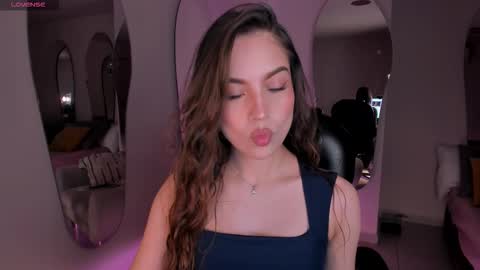 Marianne  online show from March 4, 7:53 pm