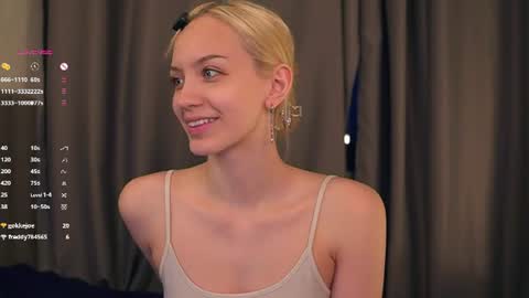 Rachel online show from June 10, 9:57 pm