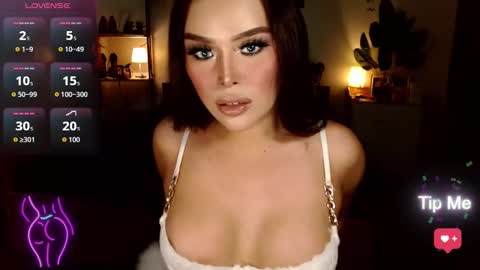 Snapshot of mariapozada chatting on November 27, 6:54 pm Maria online show from November 27, 6:54 pm