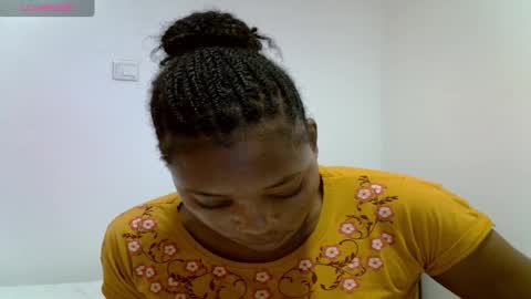 Pauline online show from March 22, 9:40 pm