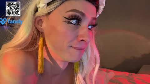 Mari online show from December 26, 4:36 pm