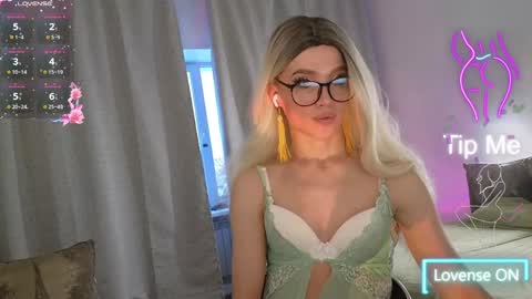 Mari online show from January 22, 1:21 pm