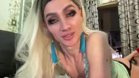 Mari online show from February 26, 7:27 pm