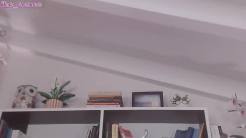 Snapshot of marie_antoinette62 chatting on March 21, 7:39 pm Maria online show from March 21, 7:39 pm