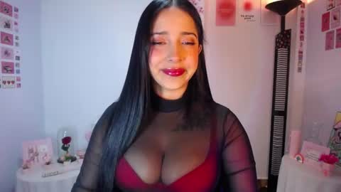 Nicolle online show from July 7, 3:42 am