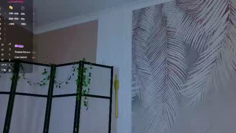 Marie LEAVE YOUR  WITH ME online show from June 18, 5:08 am