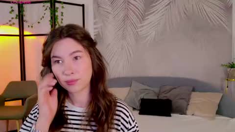 Marie LEAVE YOUR  WITH ME online show from July 18, 5:11 am