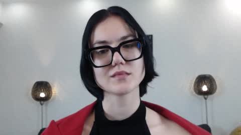 Marie Fitch online show from November 6, 3:51 am