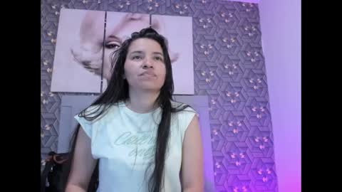 Marie online show from September 9, 2:27 pm