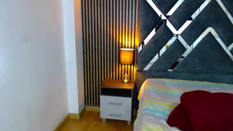 marie_hss online show from September 27, 6:35 pm