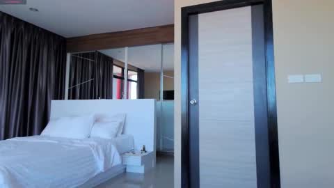 Snapshot of marie_jacob chatting on September 22, 8:05 am Marie online show from September 22, 8:05 am