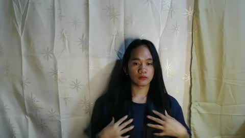 yourdreamgirl  MARIE  online show from March 7, 6:43 pm